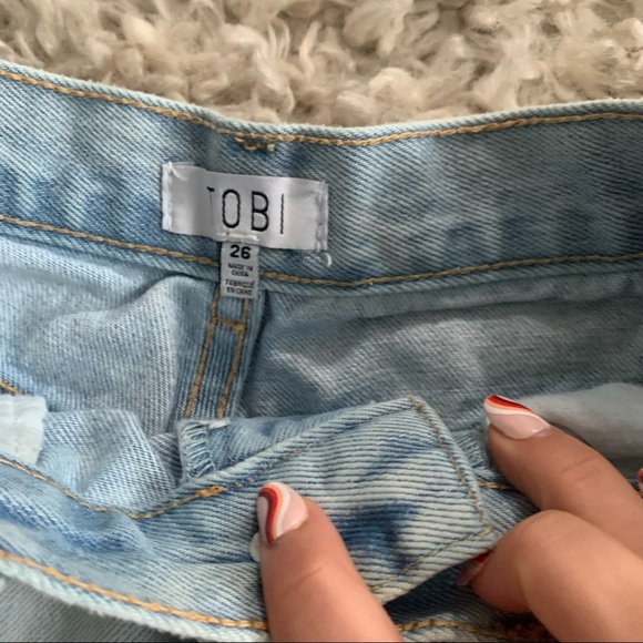 Tobi High Waisted Shorts - Picture 3 of 4